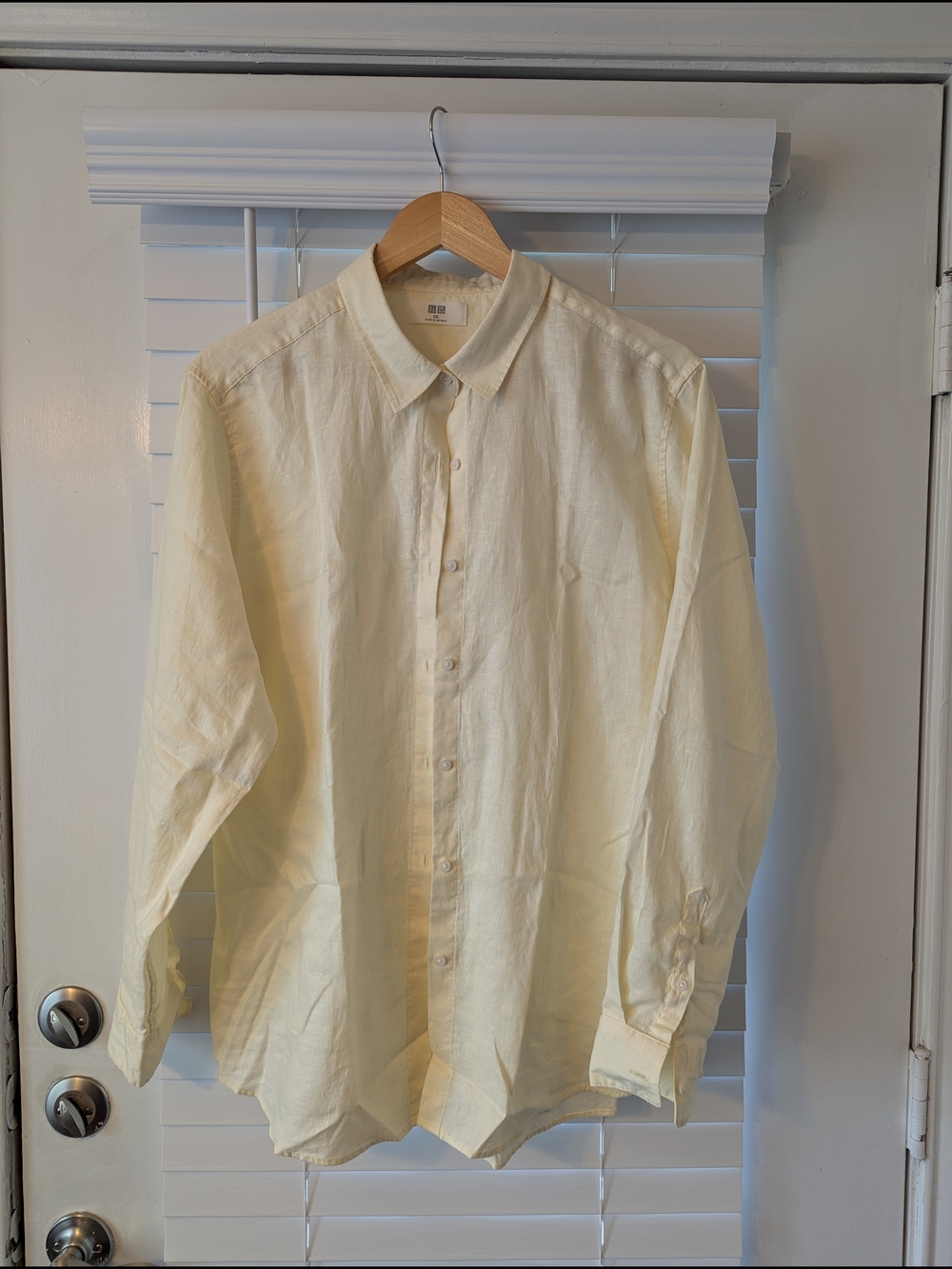 Uniqlo Pale Yellow Linen Plus Size Button Down Shirt NWOT